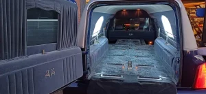 Cadillac blauwe rouwauto - foto 8